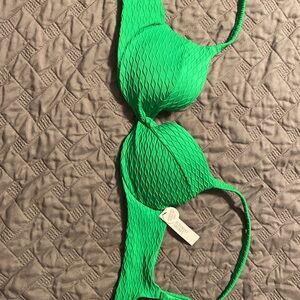 Victoria's Secret Vibrant Green Bikini Top